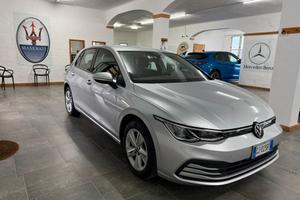 Volkswagen Golf 8 2.0 TDI DSG SCR Style