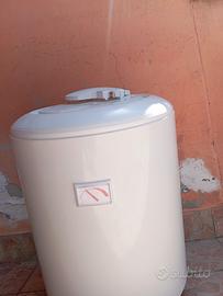 SCALDABAGNO ELETTRICO DA 50 LITRI 40 EURO 