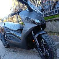 PROMO SCOOTER LC.Wottan Motor STORM-R 125cc GRAY