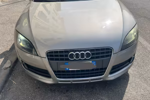 Audi tt coupe
