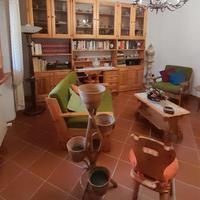 Soggiorno in pino massello stile montagna