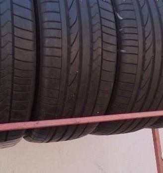 Gomme 225 40 18 bridgestone potenza re050 usate