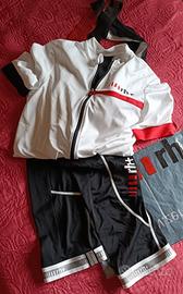 pantaloni e maglia per MTB 