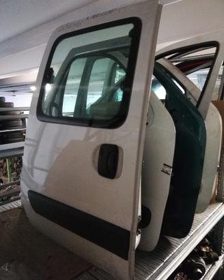 Porta laterale dx RENAULT KANGOO del 1999