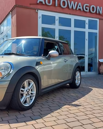 MINI Cooper D 1.6 16V Cooper D OK Neopatentati