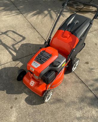 TOSAERBA HUSQVARNA LC140P