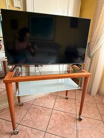 Mobile TV carrellino
