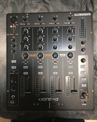 Mixer Allen & Heath Xone 43