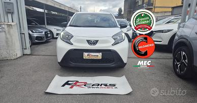 Toyota Aygo X 1.0 VVT-i 72 CV 5 porte Lounge S-CVT