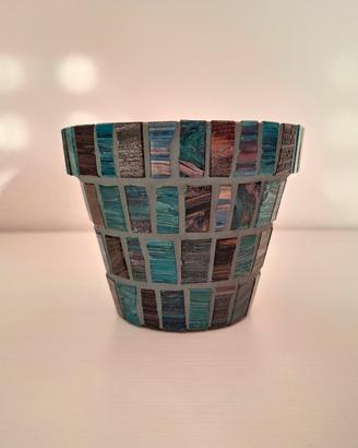 Vaso artigianale fatto a mano con Mosaico Bisazza