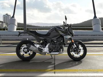BMW F 900 R Triple Black