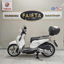 Aprilia Scarabeo 125 i.e. - 2011
