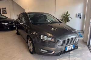 Ford Focus 1.6 120 CV GPL Titanium