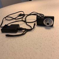 Macchina fotografica Nikon Coolpix S203