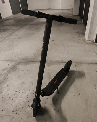 monopattino Nineboot Segaway