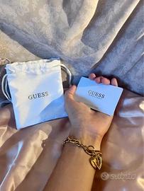 Bracciale Guess originale dorato con charm a cuore