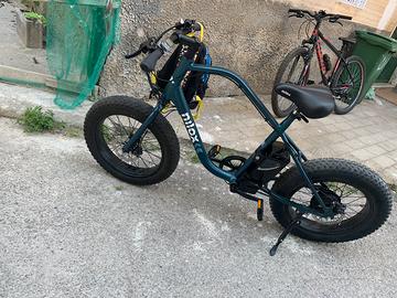 Bicicletta elettrica Nilox j3+