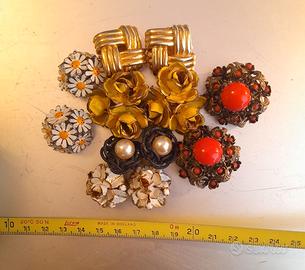 Blocco di orecchini di bigiotteria di buona qualit