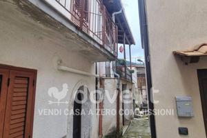 Casa indipendente Via Cortina, 49, 83040, Castelve