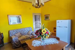 CASA INDIPENDENTE A TORRICE