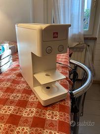 Macchina Caffè Illy