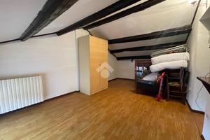 CASA SEMINDIPENDENTE A TARZO