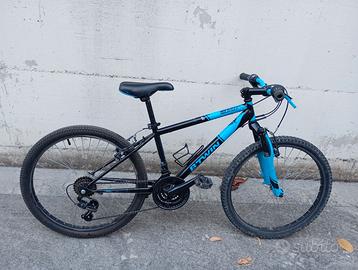 Rockrider St 500 Btwin 24 Pollici MTB Btwin Rock Rider St 500