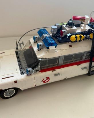 LEGO Ghostbusters ECTO-1