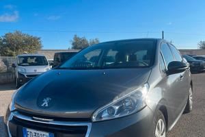 Peugeot 208 BlueHDi 75 5 porte Allure
