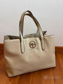 Borsa Sergio Tacchini beige, elegante e capiente