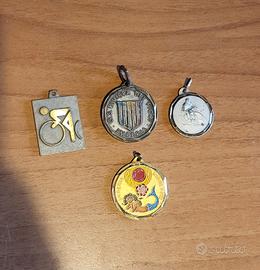 Lotto di 4 medaglie di ciclismo vintage 