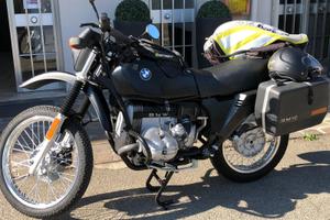 Moto d’epoca R80 BMW del 1983 nera