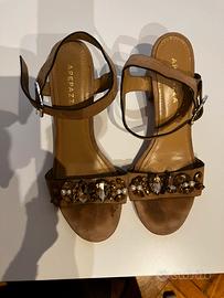 Sandali con strass nr . 38