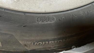 Cerchi in lega Bmw + pneumatici invernali Hankook