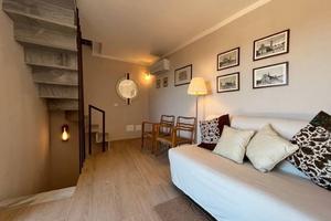 Rustico / Casale di 77 m² con più di 5 locali a Ca