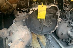 CAMBIO TOYOTA RAV4 2.0 BENZINA ANNO:2000