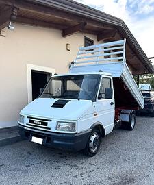 IVECODAILY 35-8 RIBALTABILE TRILATERALE