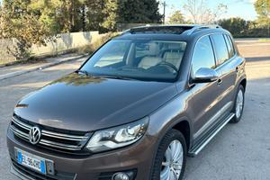 Volswagen Tiguan 2.0 140 cv 4 motion con gancio tr