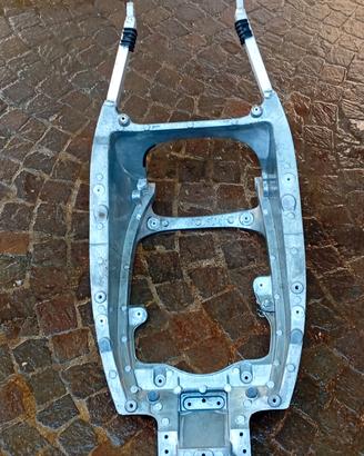 telaio sotto sella aluminio per Tmax 500  530