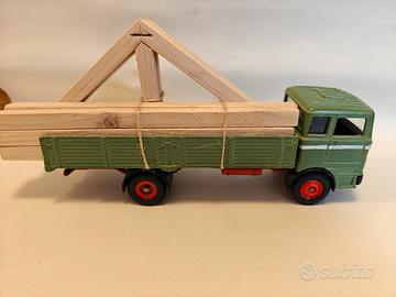 Modellino camion 