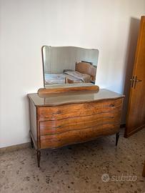 Mobili vari