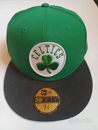 cappellino new era celtics