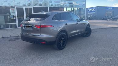 Jaguar f pace 2.5 d