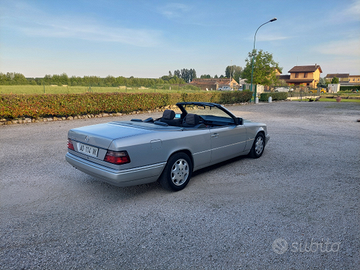 Mercedes cabrio e 200