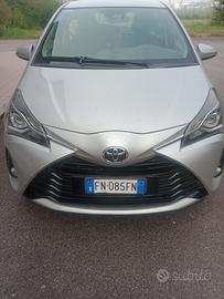 Toyota Yaris 1.5 – 5 porte, cambio manuale