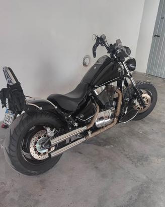 Suzuki intruder vl 1500 intruder 