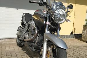 Moto Guzzi Breva 850
