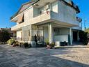 soluzione-indipendente-con-cortile-540mq