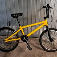 Bicicletta BMX
