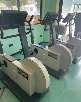 Bike Race cyclette technogym